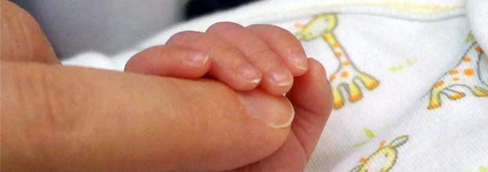 baby and finger